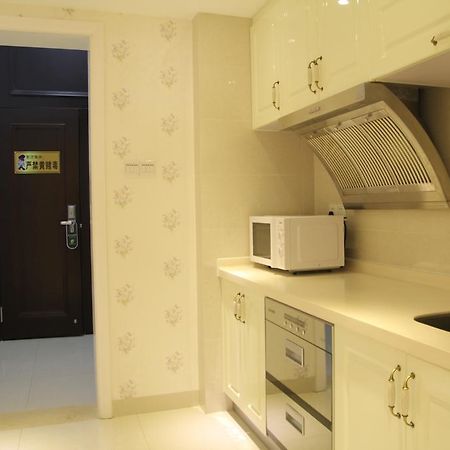 Private Enjoy Home Apartment Foshan Luaran gambar